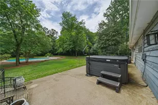 555 Saddle Creek Cir, Roswell, GA 30076 - Photo 39