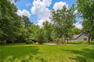 555 Saddle Creek Cir, Roswell, GA 30076 - Photo 45