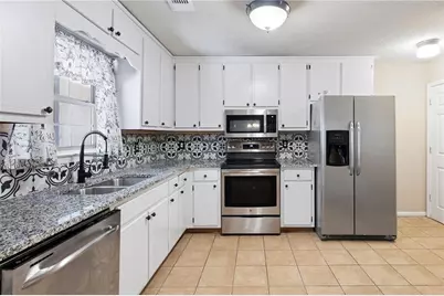 2898 Lakemont Drive SW, Marietta, GA 30060 - Photo 5