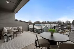 990 Bibbs Circle, Atlanta, GA 30318 - Photo 31