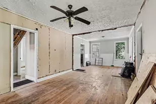 1676 S Olympian Way SW, Atlanta, GA 30310 - Photo 13