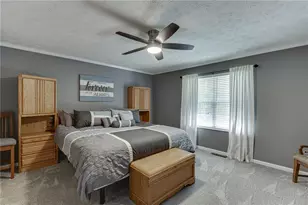 6211 Huntcliff Dr, Flowery Branch, GA 30542 - Photo 25