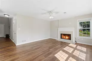5527 Sylvania Dr SE, Mableton, GA 30126 - Photo 9