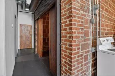 172 Haynes Street SW #205, Atlanta, GA 30313 - Photo 3