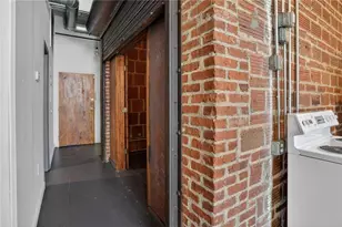 172 Haynes St SW, Atlanta, GA 30313 - Photo 3