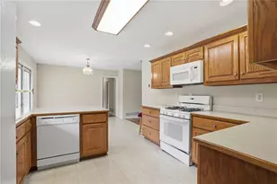 950 Old Canton Rd, Marietta, GA 30068 - Photo 7