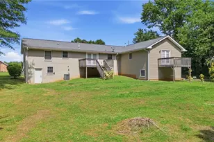 950 Old Canton Rd, Marietta, GA 30068 - Photo 31