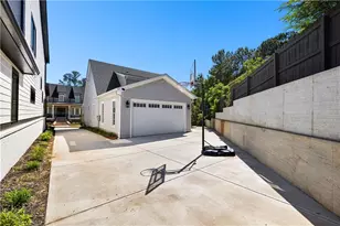 1250 Hayes Sq, Peachtree City, GA 30269 - Photo 51