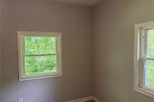1627 Hasty Pl NW, Atlanta, GA 30318 - Photo 9
