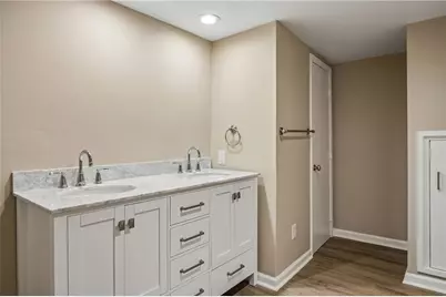 1290 Peachtree Battle Avenue NW, Atlanta, GA 30327 - Photo 49