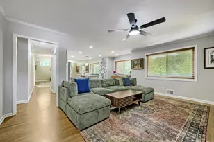 3068 Cherry Blossom Ln, Atlanta, GA 30344 - Photo 15