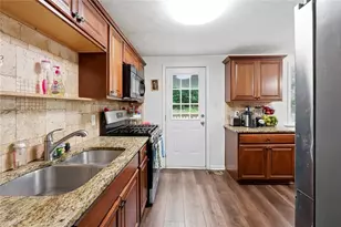 3775 Somerset Dr SW, Marietta, GA 30064 - Photo 9