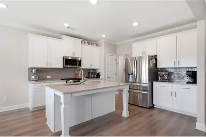2691 Limestone Creek Drive, Gainesville, GA 30501 - Photo 11