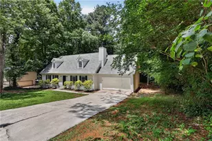 901 Timbervale Ln, Lithonia, GA 30058 - Photo 3