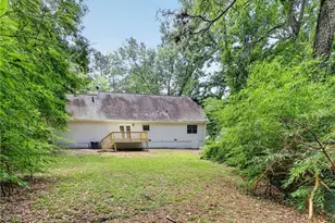901 Timbervale Ln, Lithonia, GA 30058 - Photo 11
