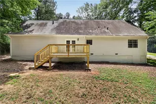 901 Timbervale Ln, Lithonia, GA 30058 - Photo 9