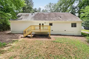 901 Timbervale Ln, Lithonia, GA 30058 - Photo 9