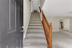 901 Timbervale Ln, Lithonia, GA 30058 - Photo 15