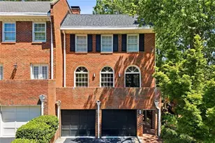 425 Jefferson Cir NE, Sandy Springs, GA 30328 - Photo 1