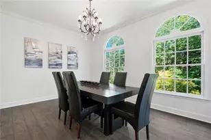 425 Jefferson Cir NE, Sandy Springs, GA 30328 - Photo 5