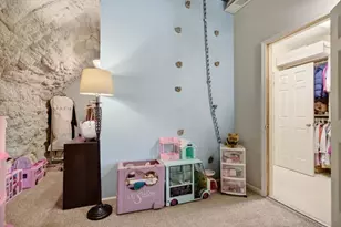 740 Riley Pl, Sandy Springs, GA 30327 - Photo 63