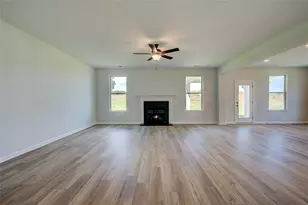 145 Blessing Brk Wy, Locust Grove, GA 30248 - Photo 15