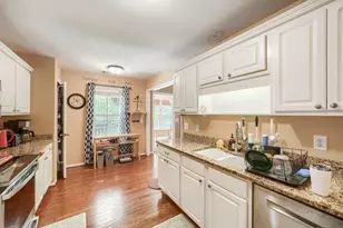 7145 Berry Patch Dr, Cumming, GA 30040 - Photo 11