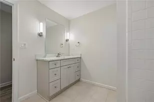 645 Blakenham Ct, Johns Creek, GA 30022 - Photo 29