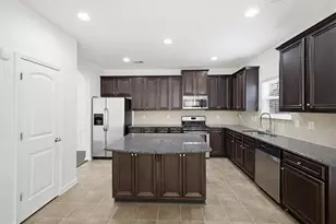 6744 Oak Hill Pl, Fairburn, GA 30213 - Photo 11