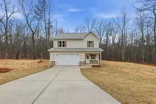 142 Alfred Dr, Carrollton, GA 30116 - Photo 3