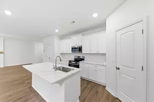142 Alfred Dr, Carrollton, GA 30116 - Photo 15