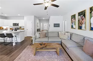 241 Webb Mdws Dr, Jefferson, GA 30549 - Photo 7
