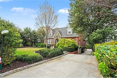 1528 N Highland Avenue NE, Atlanta, GA 30306 - Photo 3