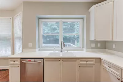 6380 Grand Magnolia Drive, Buford, GA 30518 - Photo 21