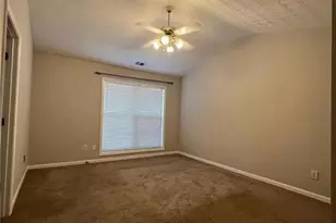 3795 Austin Park Ln, Decatur, GA 30032 - Photo 9
