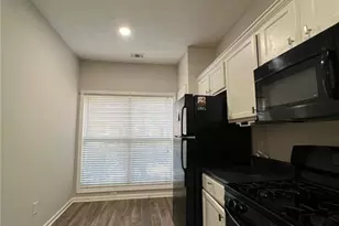3795 Austin Park Ln, Decatur, GA 30032 - Photo 5