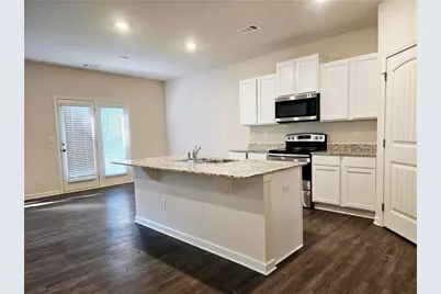 306 Walnut Grove Way, Pendergrass, GA 30567 - Photo 5
