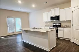 306 Walnut Grv Wy, Pendergrass, GA 30567 - Photo 5