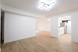 6851 Roswell Rd, Atlanta, GA 30328 - Photo 11