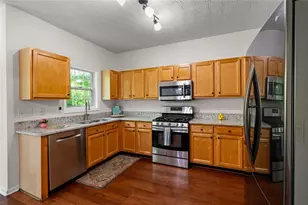 305 Penfield Cir, Sugar Hill, GA 30518 - Photo 9