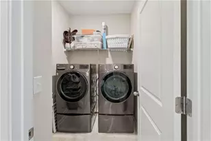 305 Duval Dr, Alpharetta, GA 30009 - Photo 33