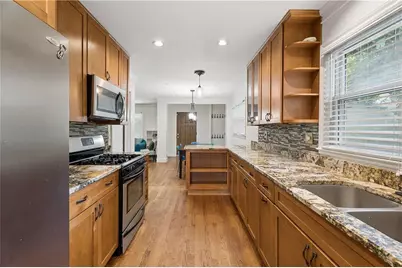 2108 Arlington Avenue NE, Atlanta, GA 30324 - Photo 9