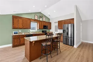 558 River Mist Cir, Jefferson, GA 30549 - Photo 11