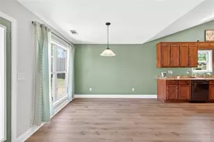 558 River Mist Cir, Jefferson, GA 30549 - Photo 13