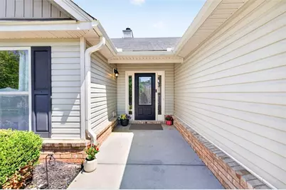 558 River Mist Circle, Jefferson, GA 30549 - Photo 3