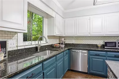 4314 Edgewater Drive NW, Kennesaw, GA 30144 - Photo 11