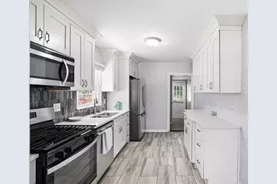 849 Erin Avenue SW, Atlanta, GA 30310 - Photo 9
