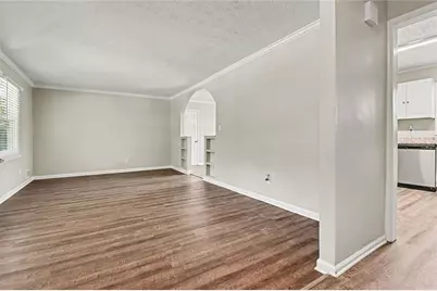 2130 Sandgate Circle SW, Atlanta, GA 30349 - Photo 5