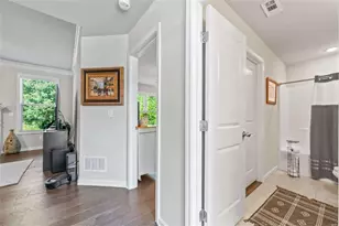 6024 Park Bay Ct, Flowery Branch, GA 30542 - Photo 9