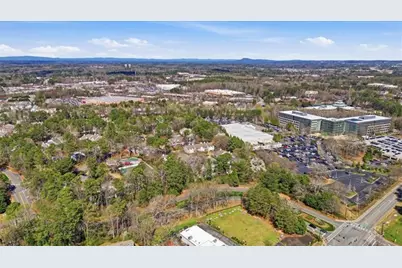 2011 Henderson Circle, Alpharetta, GA 30004 - Photo 33